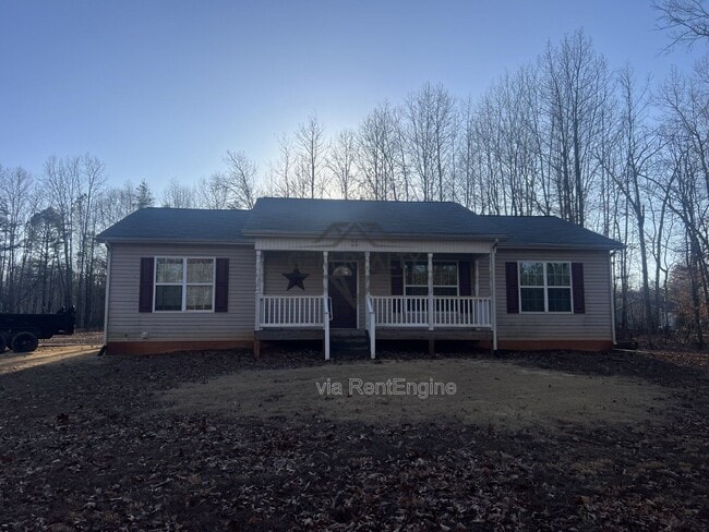 Building Photo - 8326 Quicks Way