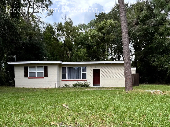 Primary Photo - Beautifully Remodeled 4-Bedroom Home with ...