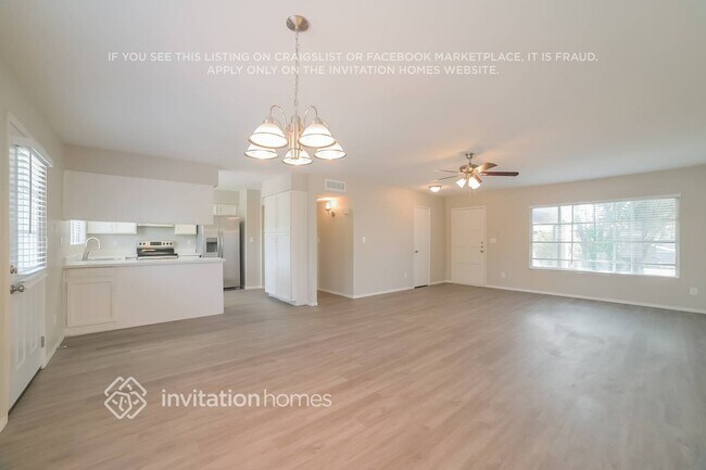 Foto del edificio - 4823 S Roberts Rd