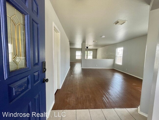 Building Photo - 3 br, 2.5 bath House - 13 Palomar Hill