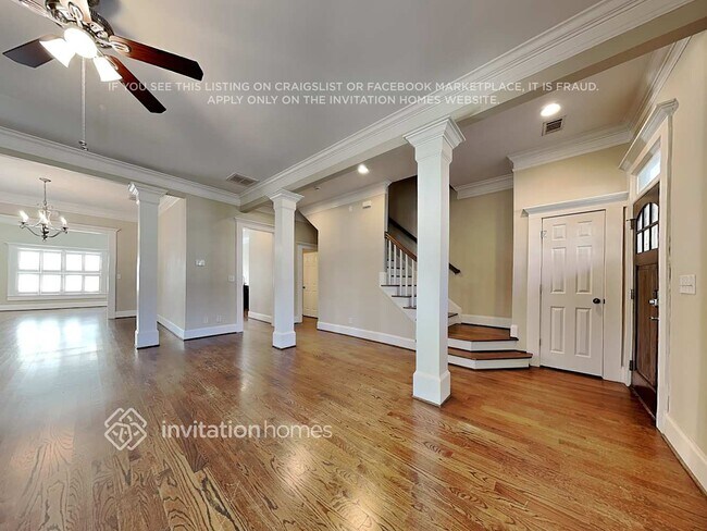 Foto del edificio - 2350 Bouldercliff Way SE