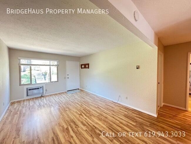 Building Photo - 8773 Wahl St