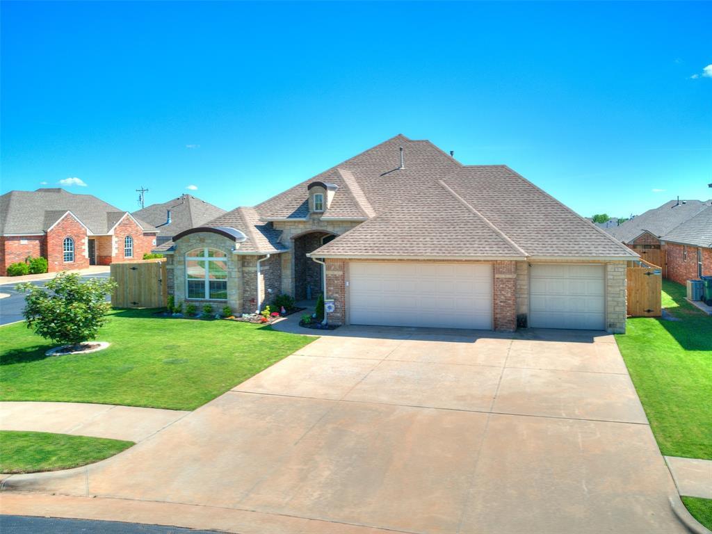 Foto principal - 2712 NW 171st St