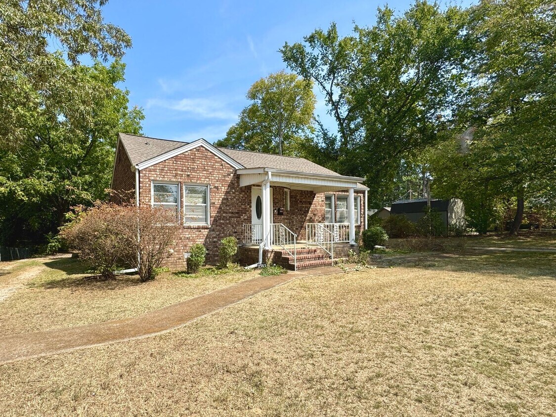 Foto principal - 3 Bedroom/2 Bath House in Batesville