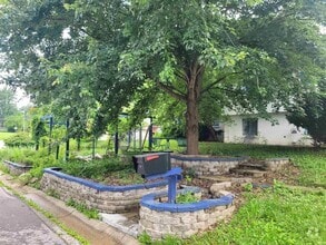 Building Photo - 4425 E Cambridge Ct
