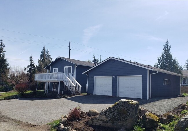 Building Photo - 2320 D Avenue
