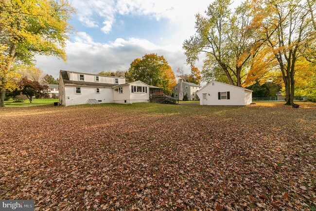 Foto del edificio - 310 Willowbrook Rd