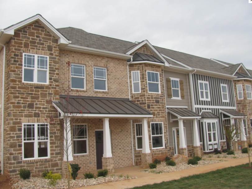 Primary Photo - 111 Portico Street
