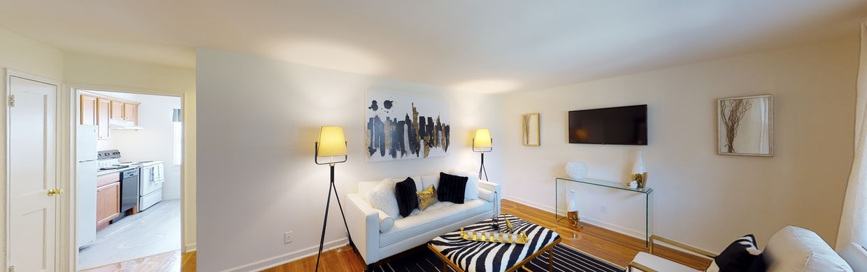 Photo - Lynnewood Gardens Apartments