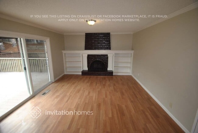 Foto del edificio - 24 Bryce Ave