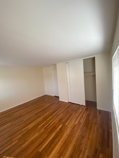 Foto del edificio - Lloyd Manor Apartments