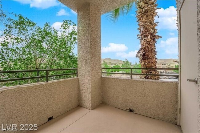 Foto del edificio - 7123 S Durango Dr