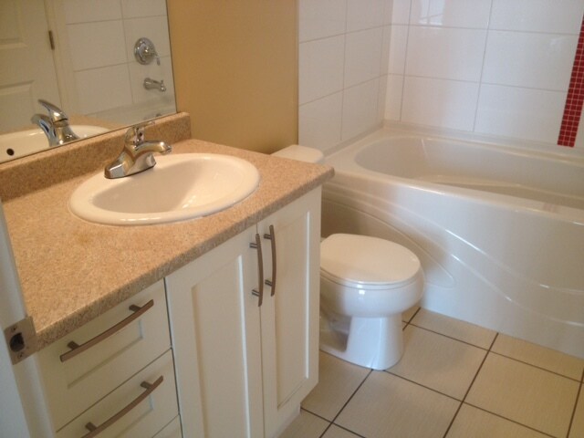 Photo du bâtiment - 45585-45585 Keith Wilson Rd