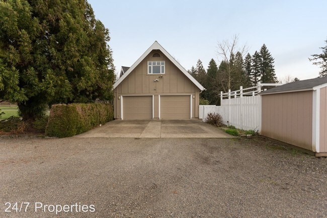 Foto del edificio - 3 br, 2 bath House - 14432 Livesay Rd.