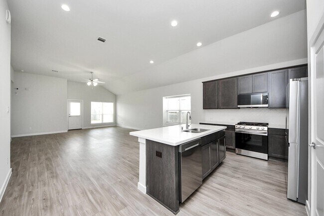 Foto del edificio - 21507 Indigo Ruth Dr