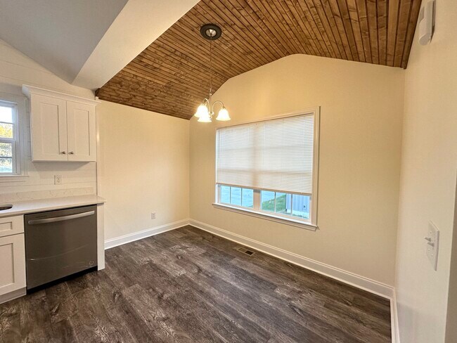 Foto del edificio - 1692 Walton St