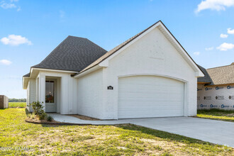 Building Photo - 208 Adry Ln