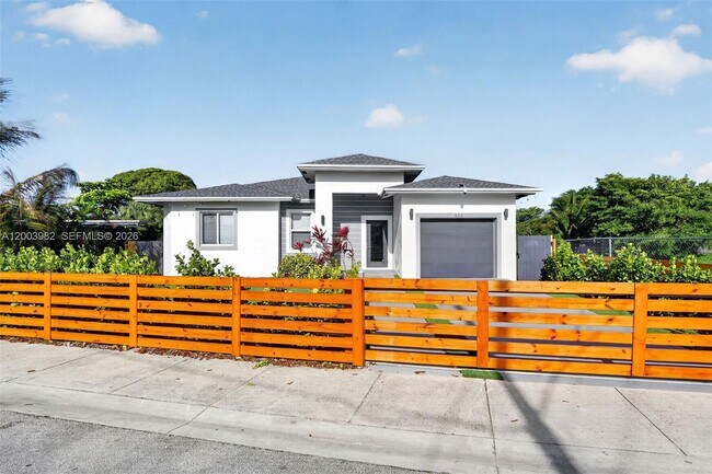 Foto del edificio - 655 NW 24th Ave