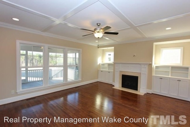 Building Photo - 4 br, 3 bath House - 444 Kings Glen Way