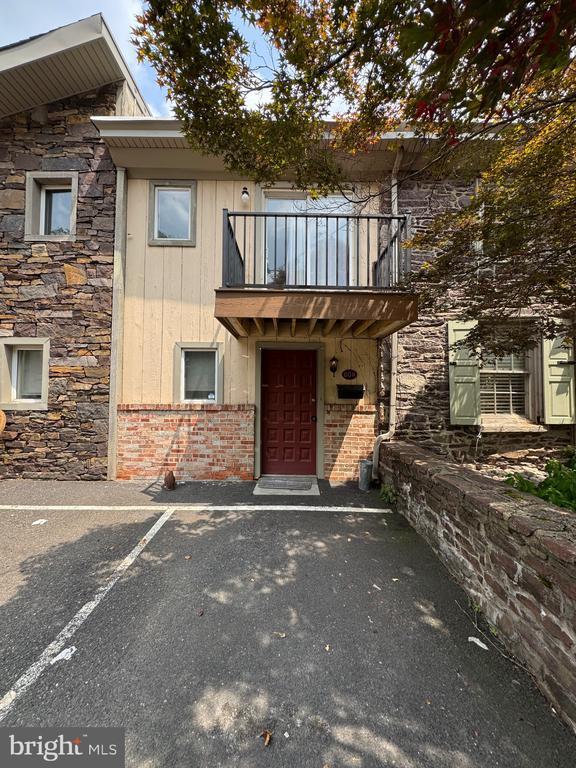 Building Photo - 60 New St