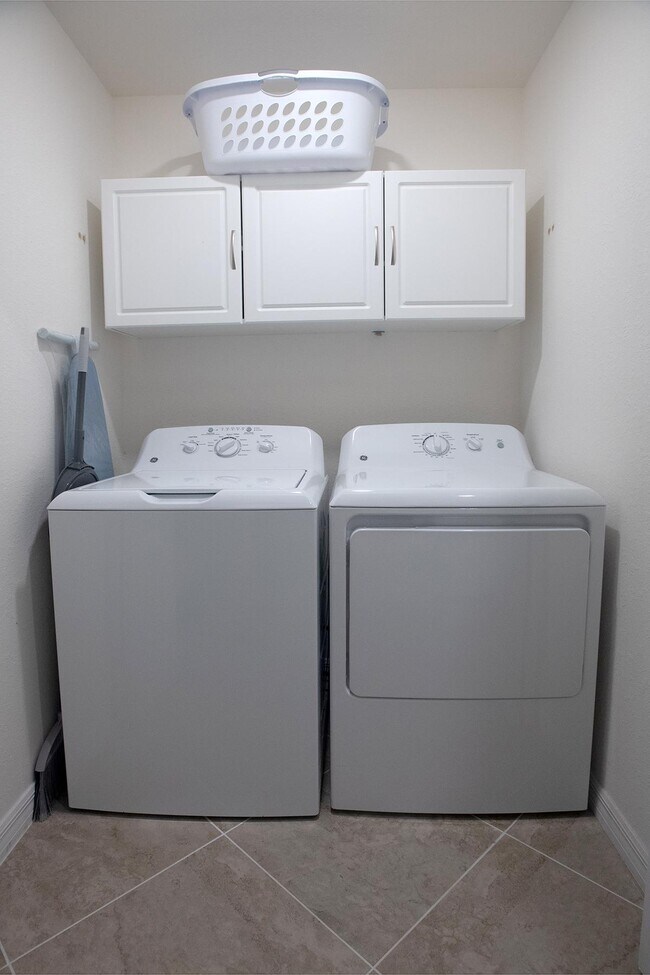 Foto del edificio - 17520 Gawthrop Dr