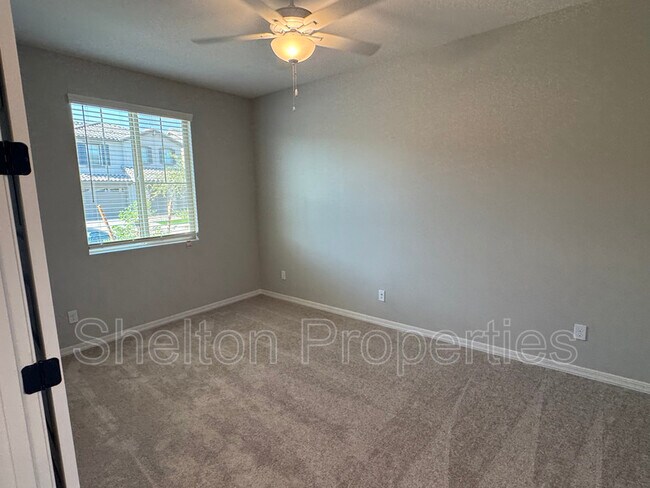 Building Photo - 16256 W Mariposa Grande