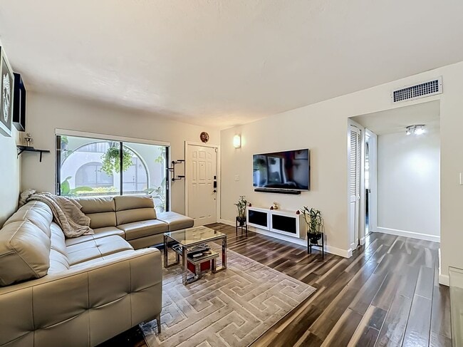 Building Photo - 18296 Mediterranean Blvd