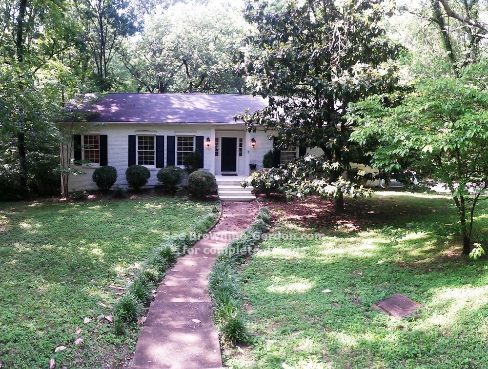 Foto principal - 5808 Vine Ridge Dr