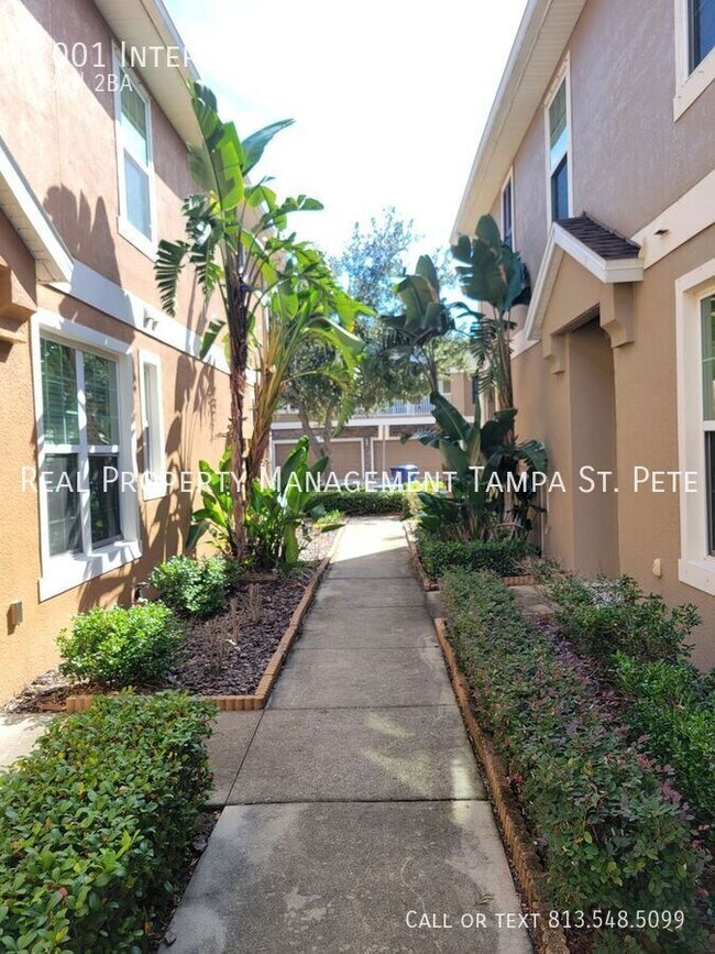 Foto del edificio - 7001 Interbay Blvd