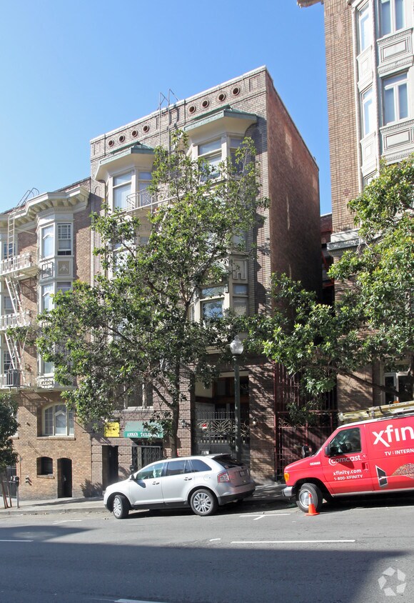 Primary Photo - Northcliffe Apartments