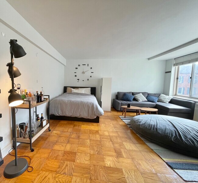Foto del edificio - 922 24th St NW