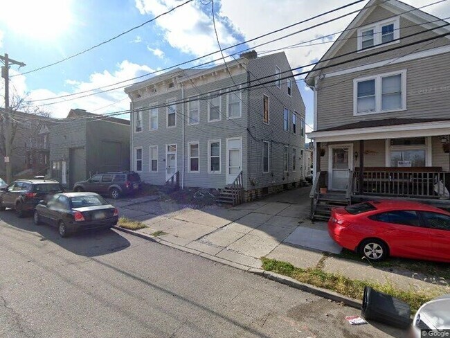 Building Photo - 2921 Glendora Ave