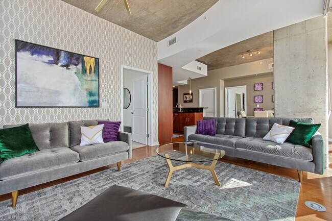 Foto del edificio - 1700 Bassett St
