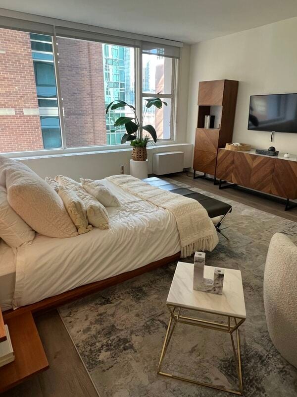 Building Photo - 833 N Dearborn St