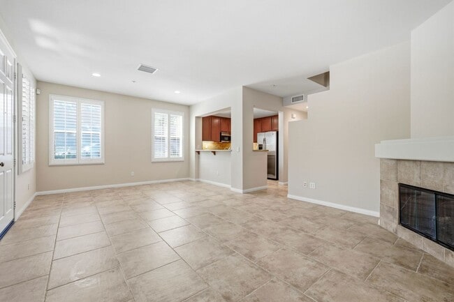 Building Photo - Turtle Ridge Corner Home with 2-Car Garage