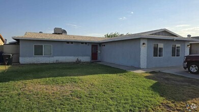 Building Photo - 1635 Ocotillo Dr