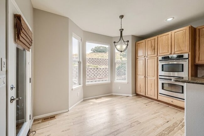 Building Photo - 7015 Serena Dr, Castle Pines, CO, 80108