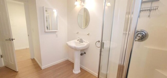 Foto del edificio - 2012 Minor Ave E