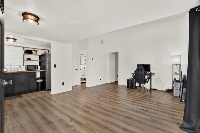 Photo - 8606 N Semmes St House