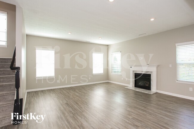 Foto del edificio - 1418 Moose Ridge Ln