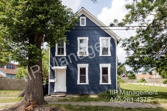Building Photo - 3130 W 33rd St