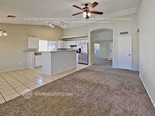 Foto del edificio - 3226 W Ross Ave