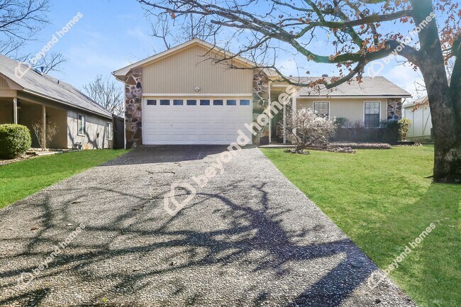 Foto del edificio - Beautiful 3 Bedroom 2 Bathroom House - Rea...
