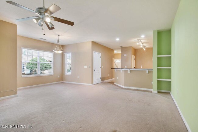 Building Photo - 3750 Silver Bluff Blvd