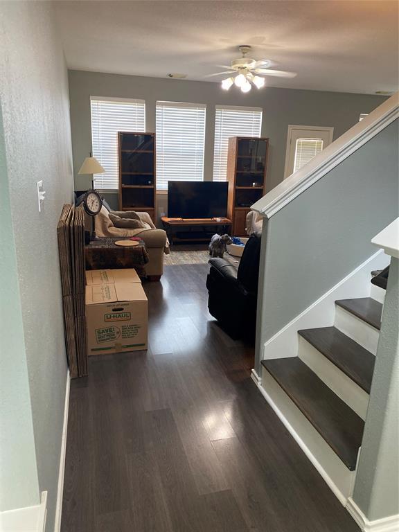 Foto del edificio - 16818 Bellmoor Ln