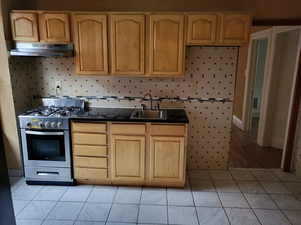 901 Nichols St Unit 2, Utica, NY 13501 Apartments in Utica, NY