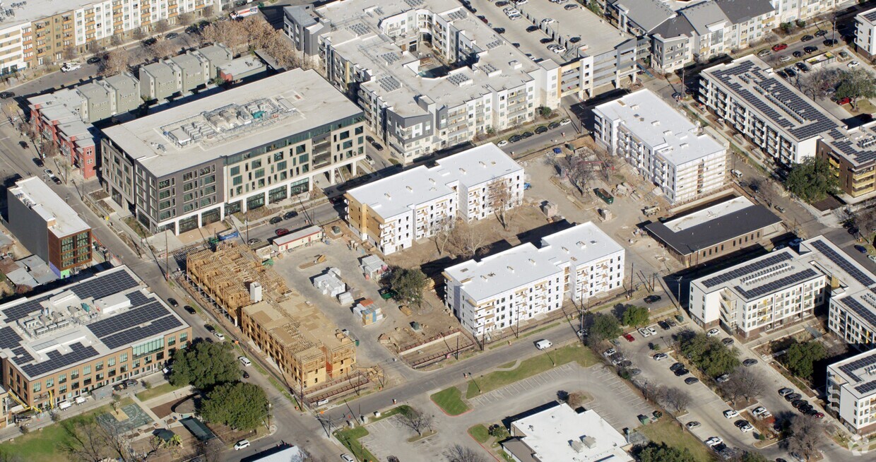 Aerial Photo - Chalmers Courts West