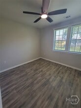 Building Photo - 1202 Love St