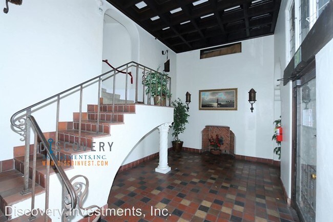 Foto del edificio - 2551 Ivy Dr