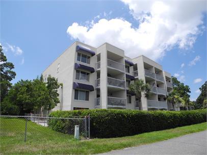 Foto del edificio - 3113 River Dr